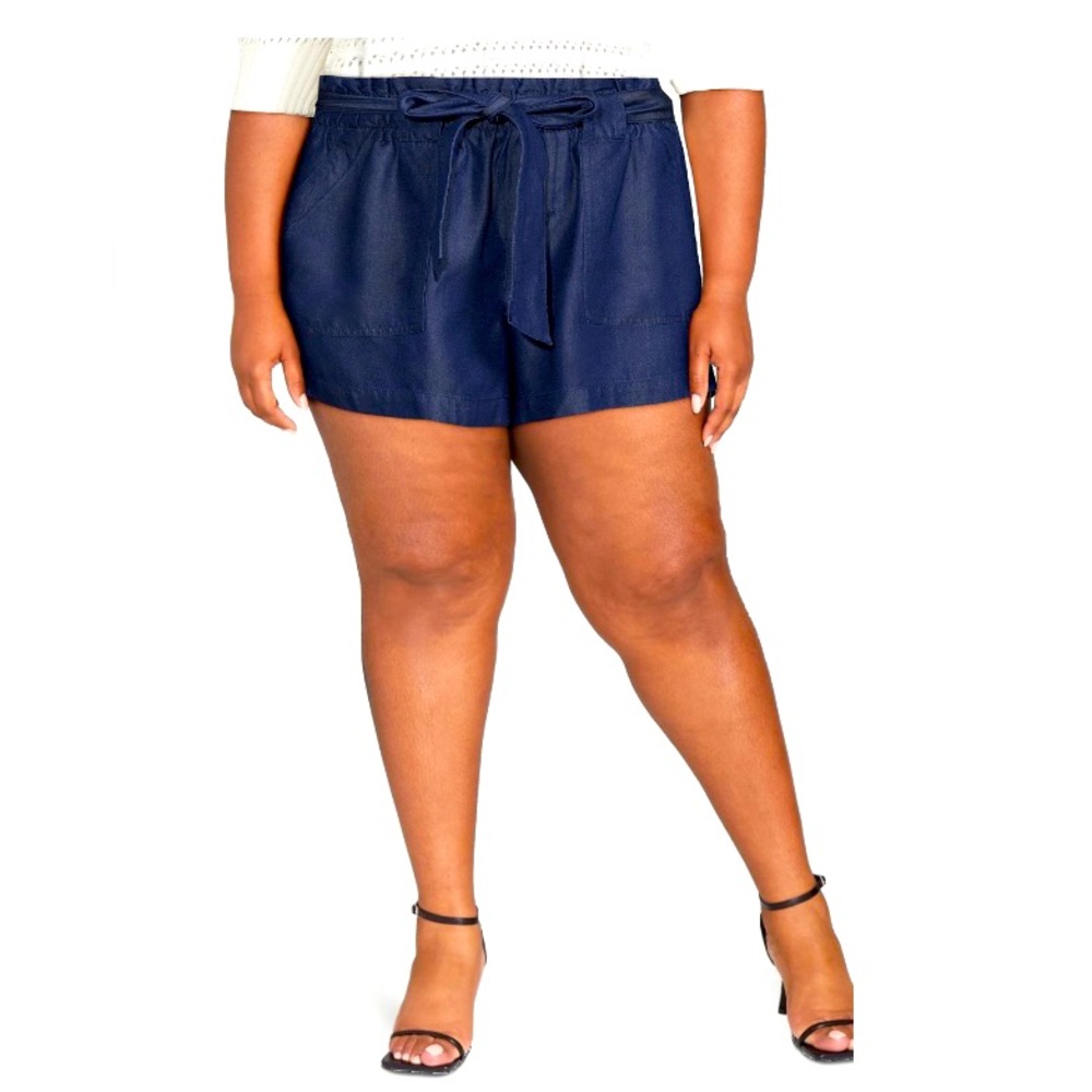 Time and Tru women’s high rise tensel shorts with pockets; size: XXXL(22)